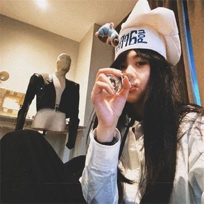 跳芭蕾舞的男孩